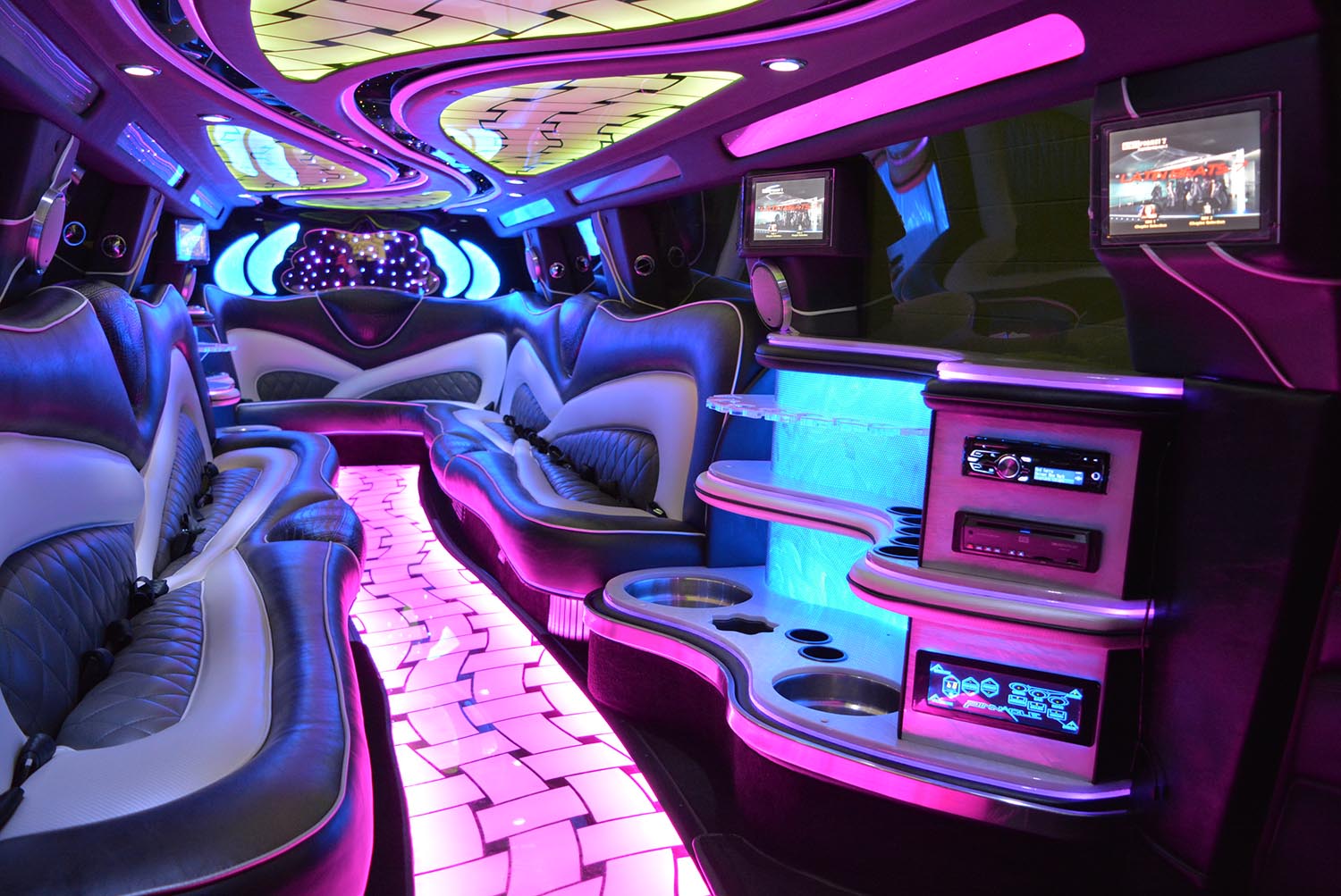 Limousine Rentals Chicago Party Limousine Rental